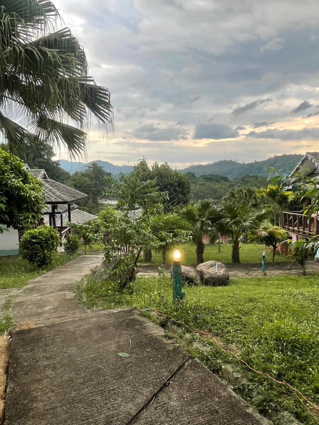 Pai Love & Baan Chonphao Resort Экстерьер фото