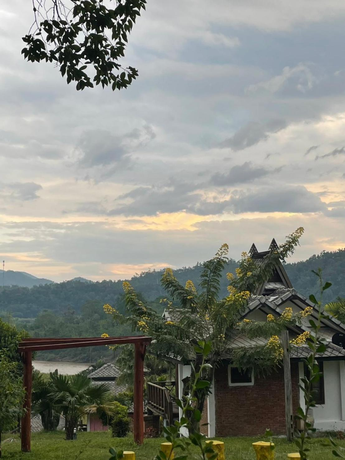 Pai Love & Baan Chonphao Resort Экстерьер фото